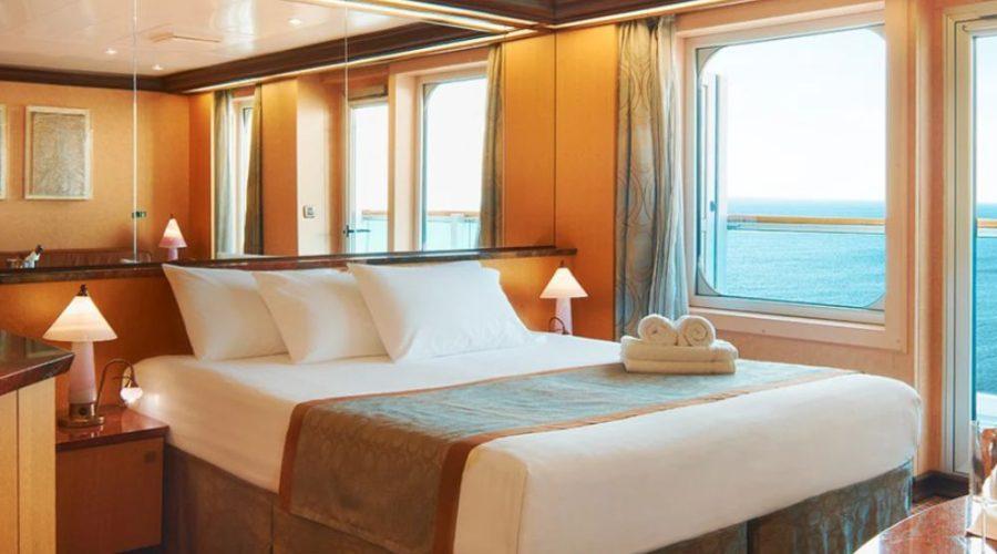 navio cruzeiro costa favolosa